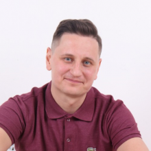 Profile picture for user Andrew Romanukha